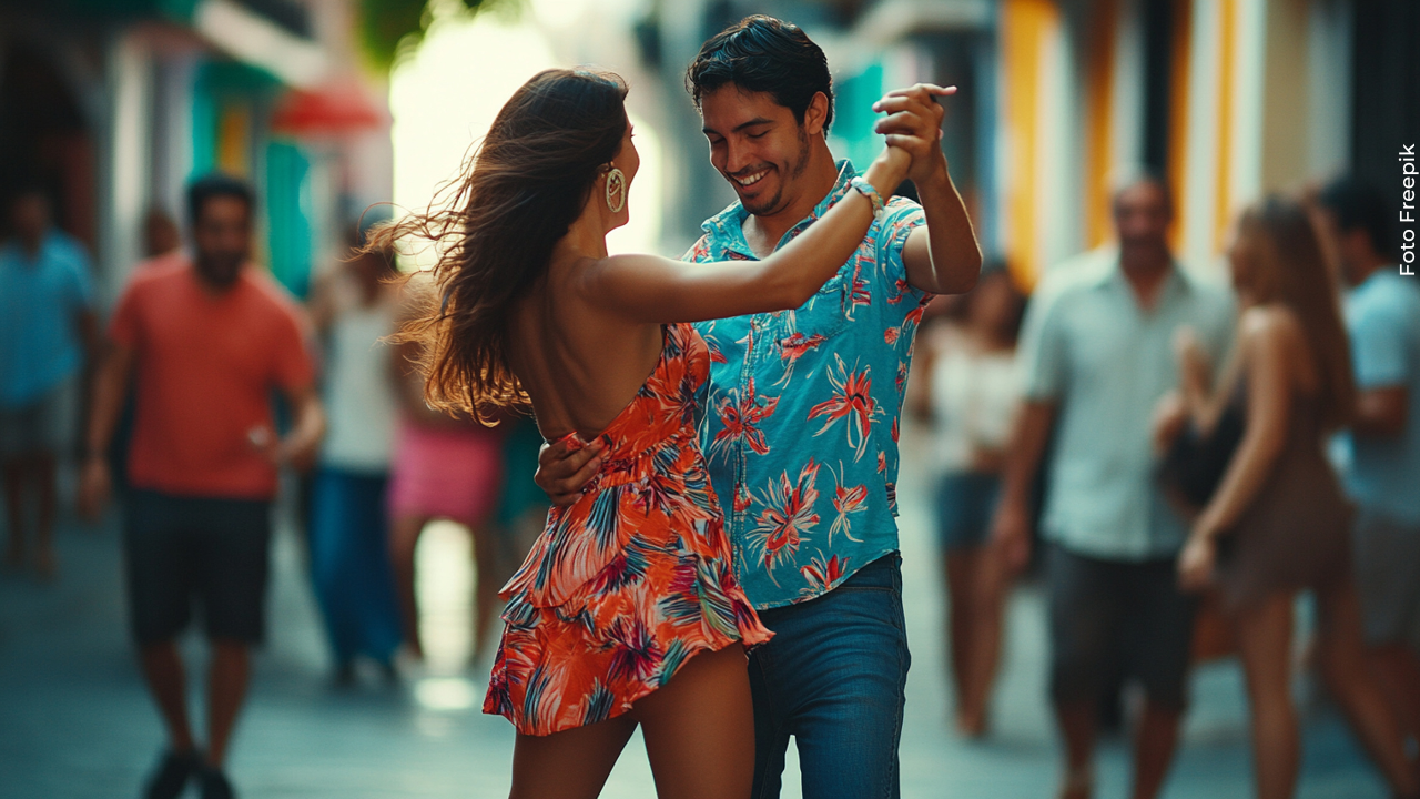 Bobby Cruz es un ícono y referente del mundo de la salsa.