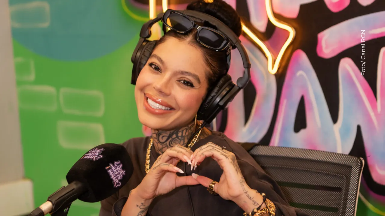 Exponen evidencias de que Valentino apoyó a Melissa Gate.