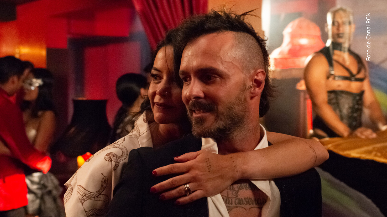 Tatán Mejía y Maleja Restrepo en el rodaje de Manes.