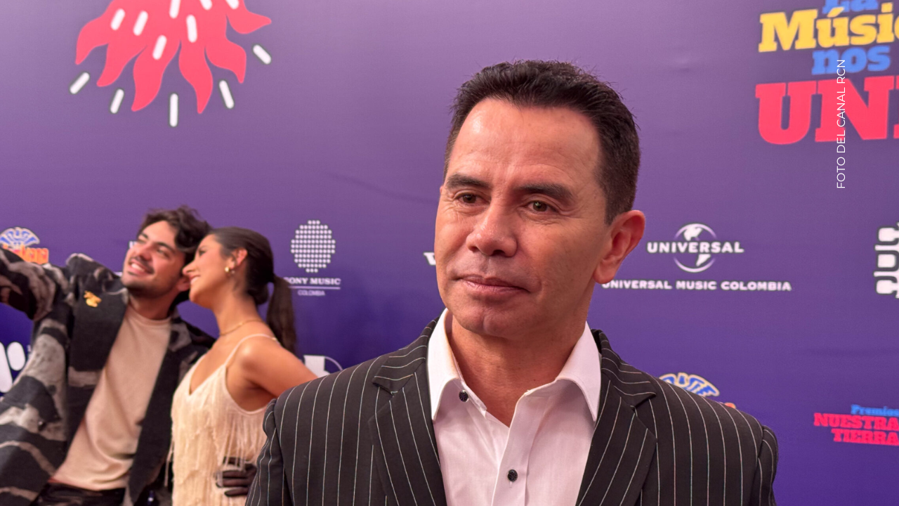 Jhonny Rivera se mostró conmovido en redes