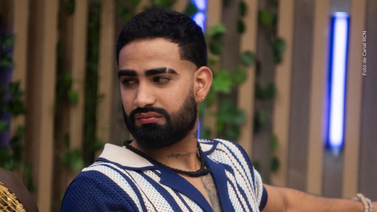 Eidevin cree que Alejandro Estrada se le acerca a los compañeros. 