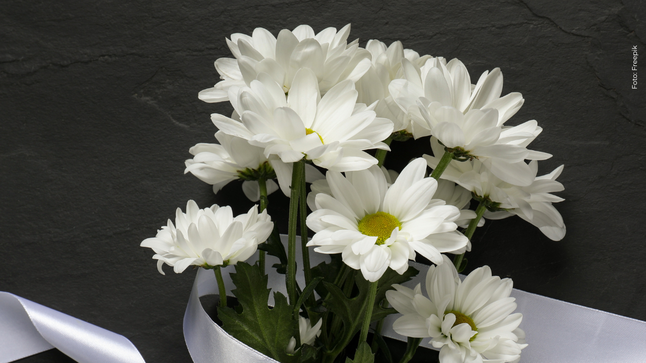 Hermano de Hugo García, pareja de Isabella Ladera, se viste de luto en sus redes: esto dijo