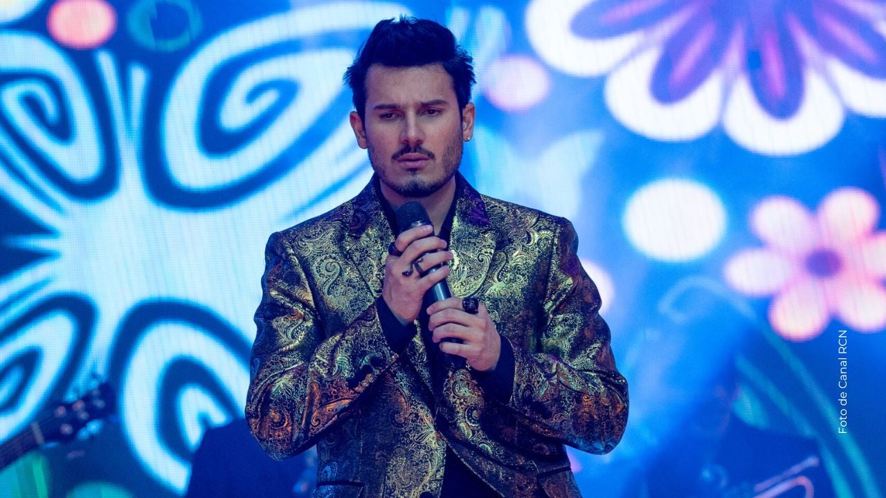 Pipe Bueno presume su cambio físico.