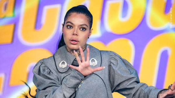 Fan de Melissa Gate expuso la reacción que tuvo con él al encontrársela en la calle y pedirle un saludo