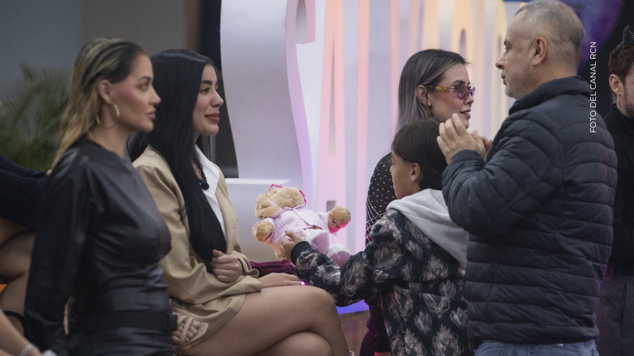 ¿Qué regalo recibió Mariana Zapata en el congelado de La casa de los famosos?