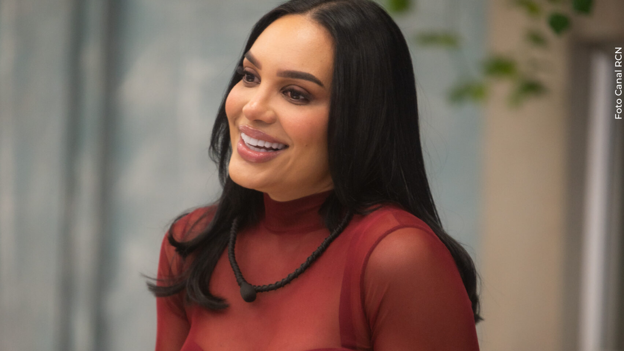 Andrea Valdiri desata rumores de embarazo tras gesto de su pareja en el cumpleaños de su hija