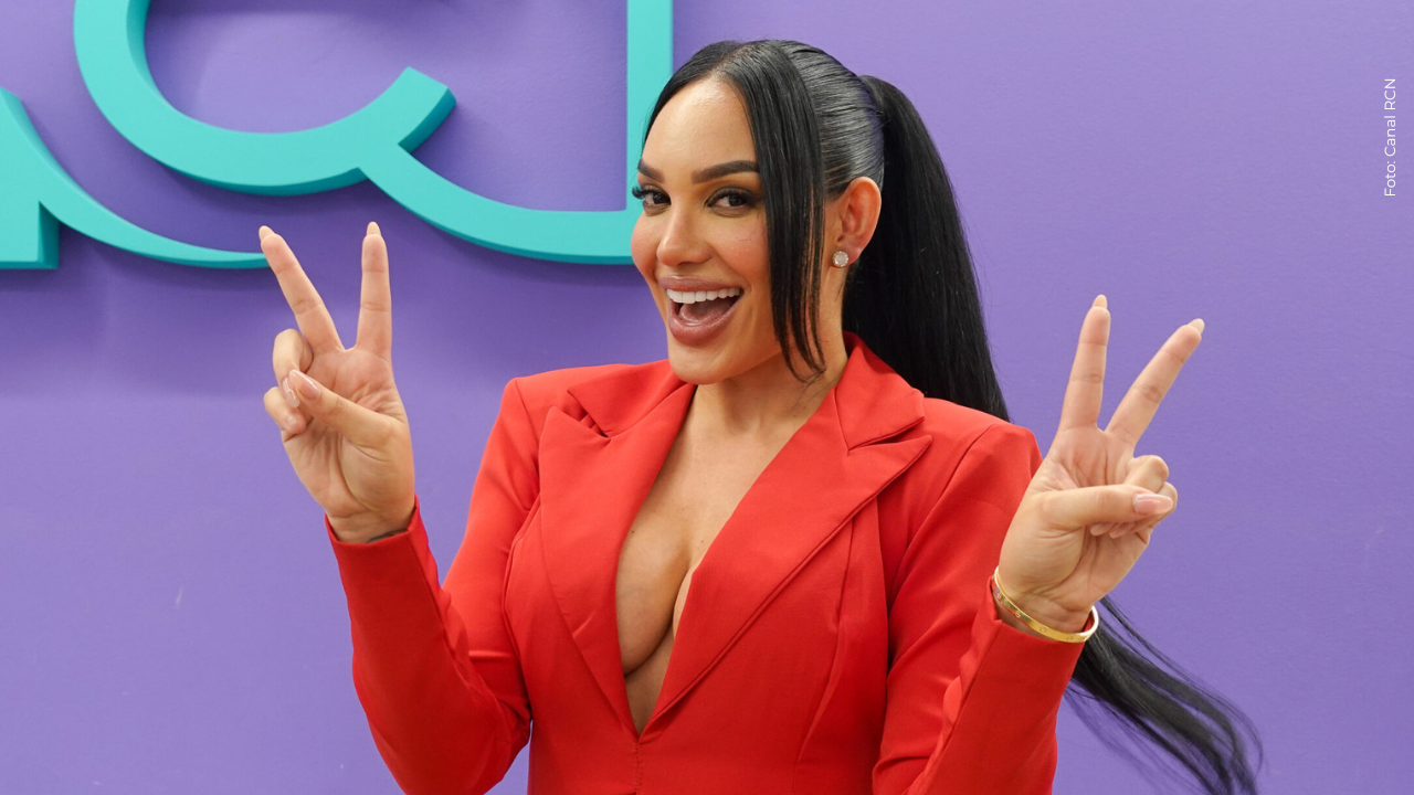 Él es el hombre que captó la atención en la fiesta de 15 años de Isabella Valdiri: ¿qué es de la familia?