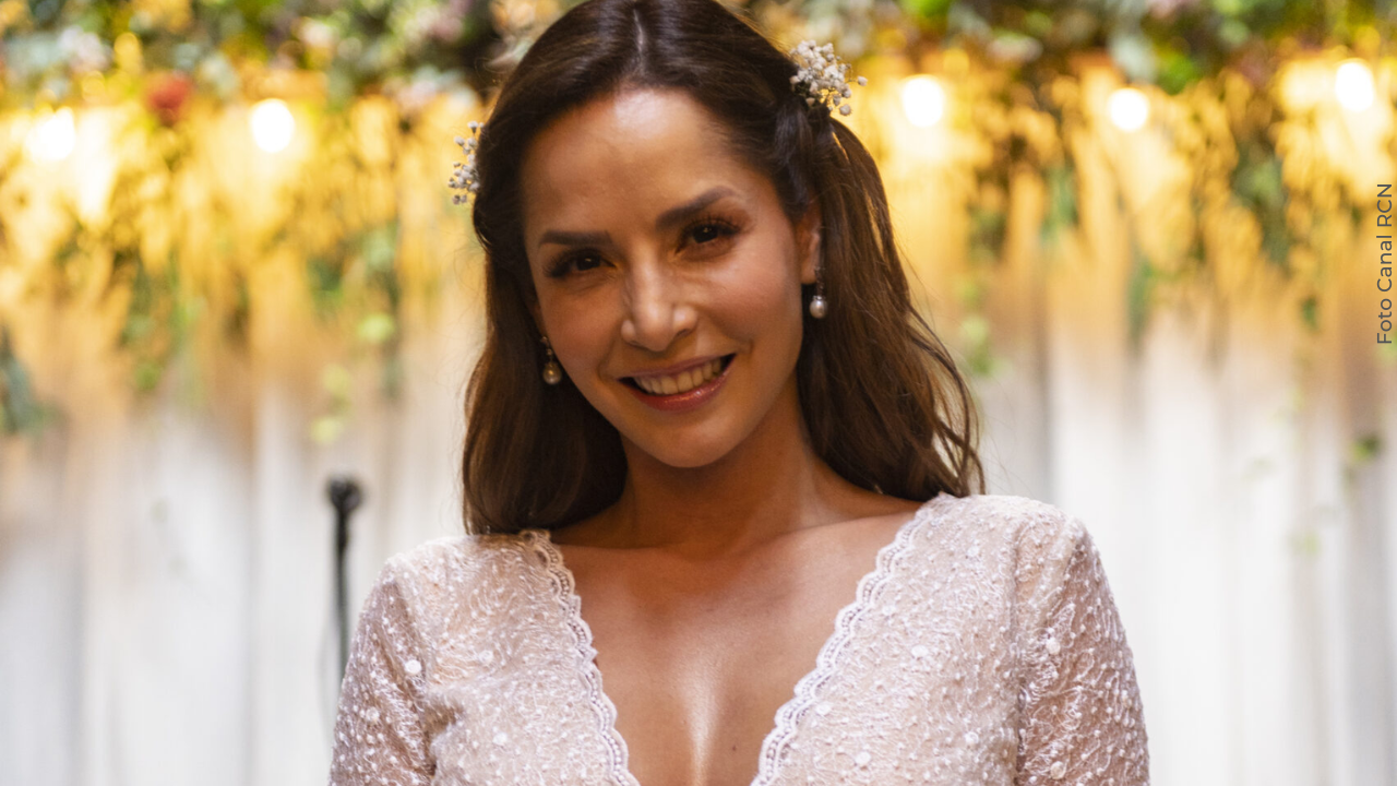 Carmen Villalobos enciende rumores de infidelidad con mensaje: “Estoy muy destrozada”
