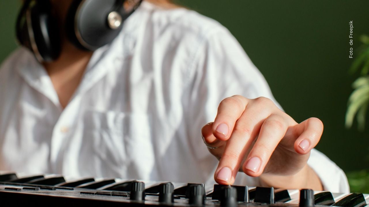 Diane Warren rompe particular récord.