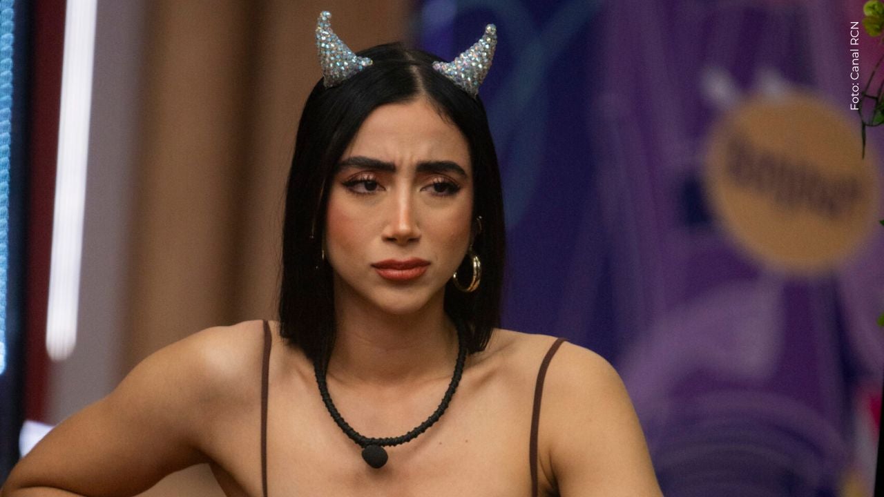 Beba recrea la pose viral de Mariana Zapata tras su eliminación de La casa de los famosos Colombia