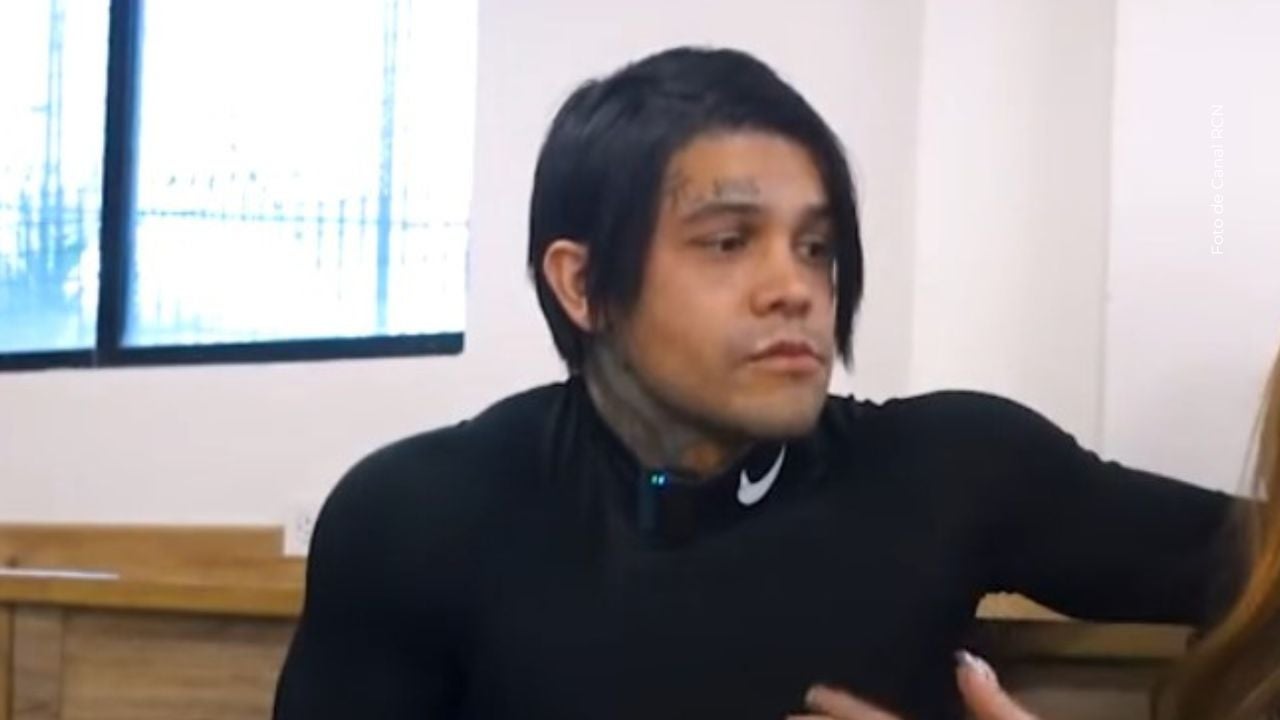 Yeferson Cossio recibió una lamentable noticia mientras viaja. 