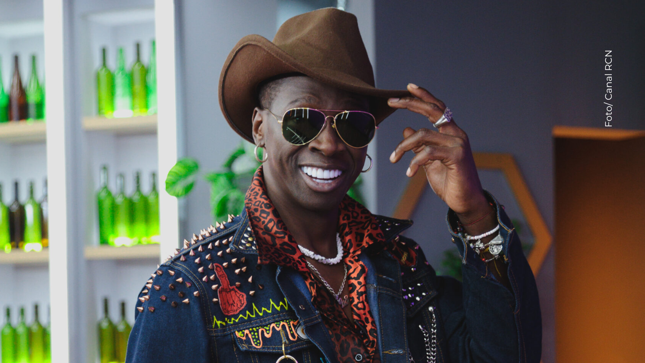 Omar Murillo desata rumores tras posar con otro hombre.