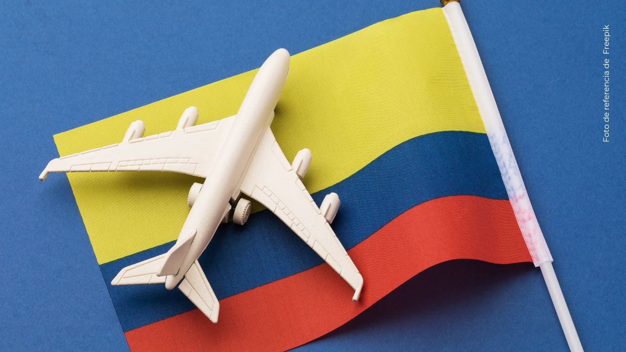 Daniela Ospina revela detalles de su boda religiosa con Gabriel Coronel en Colombia.