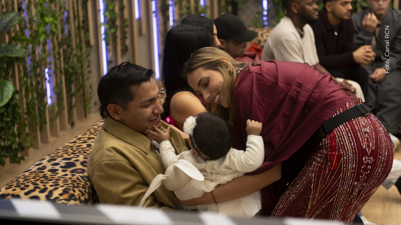 Sheila no apareció en saludo a Juanda Caribe.