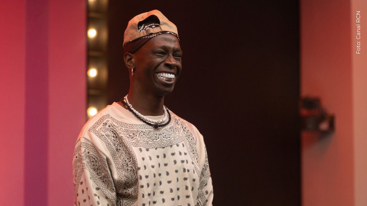 Omar Murillo causa revuelo en redes publicando una nueva foto junto a un hombre