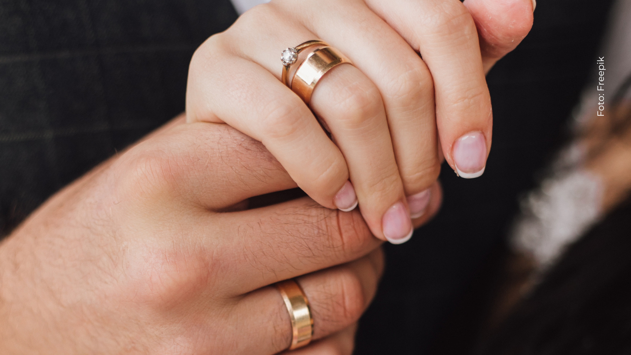 Jhonny Rivera confiesa el angustiante momento que vivió en su luna de miel