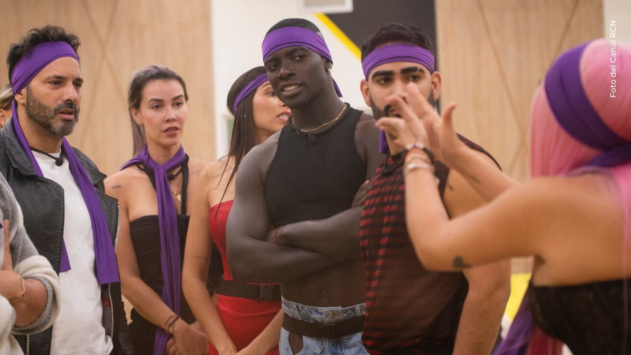 Alejandro Estrada y Karola protagonizan discusión que termina involucrando a Alexa Torrex