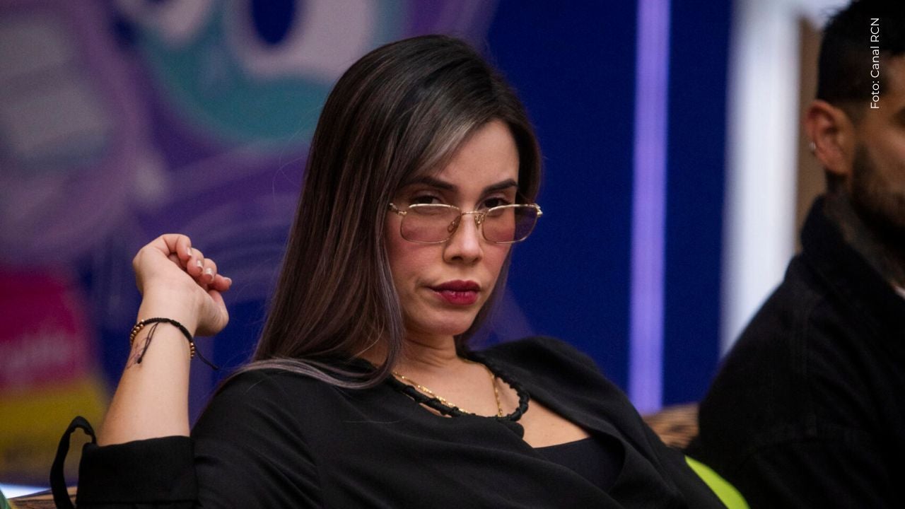 Volvió el camión de la mudanza y se llevó a Manuela Gómez