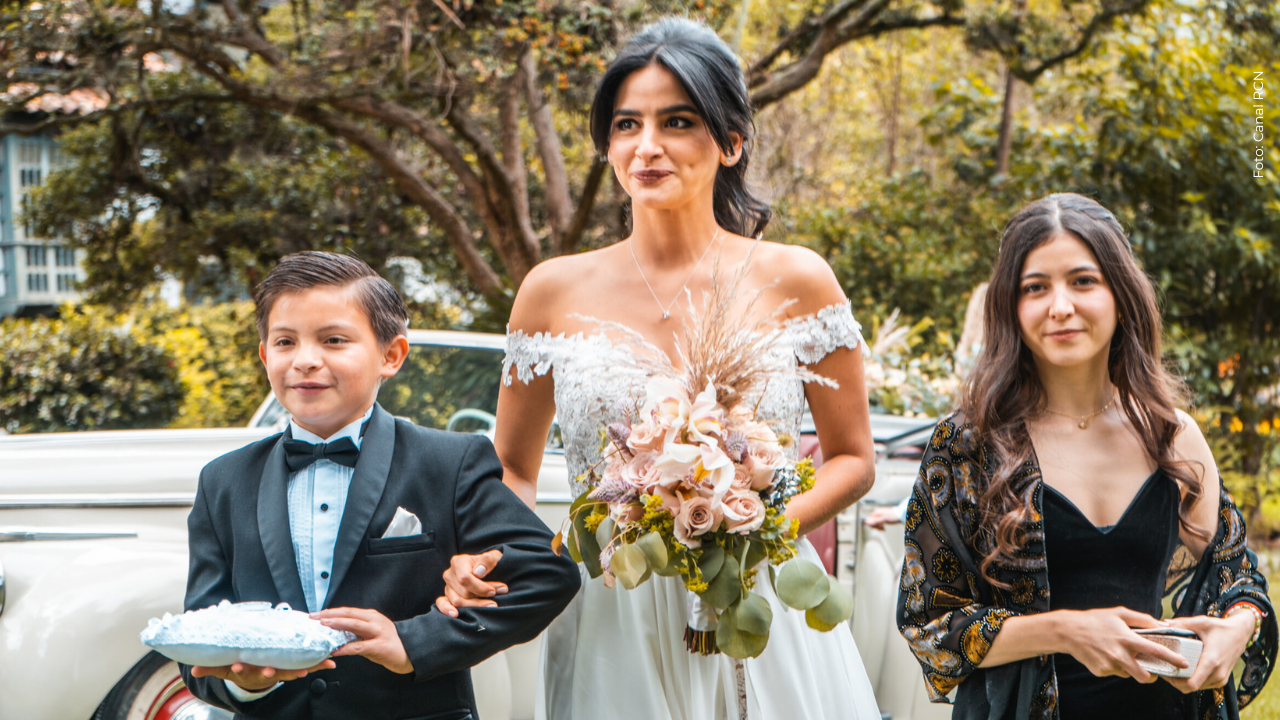 Él es Gabriel Bureau, con quien se casó la actriz María Manuela Gómez de Enfermeras