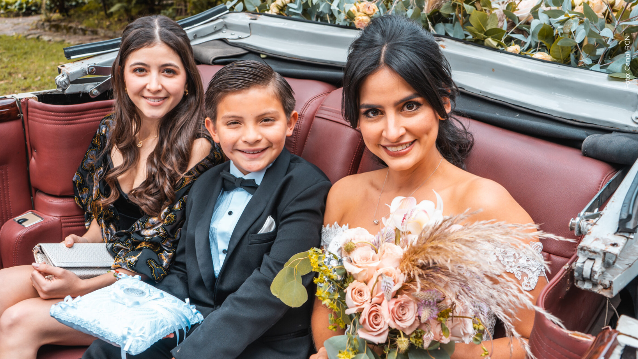 Él es Gabriel Bureau, con quien se casó la actriz María Manuela Gómez de Enfermeras