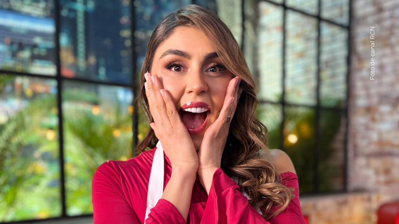 Pautips posando a la cámara.