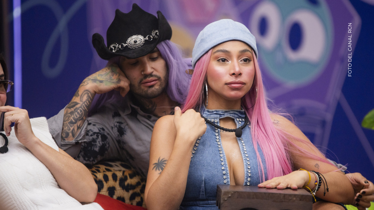 ¿Qué respondió Tebi a la propuesta de Karola en La casa de los famosos Colombia?