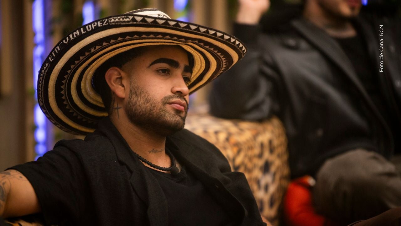 Eidevin tiene poder del valor doble en su votación. 