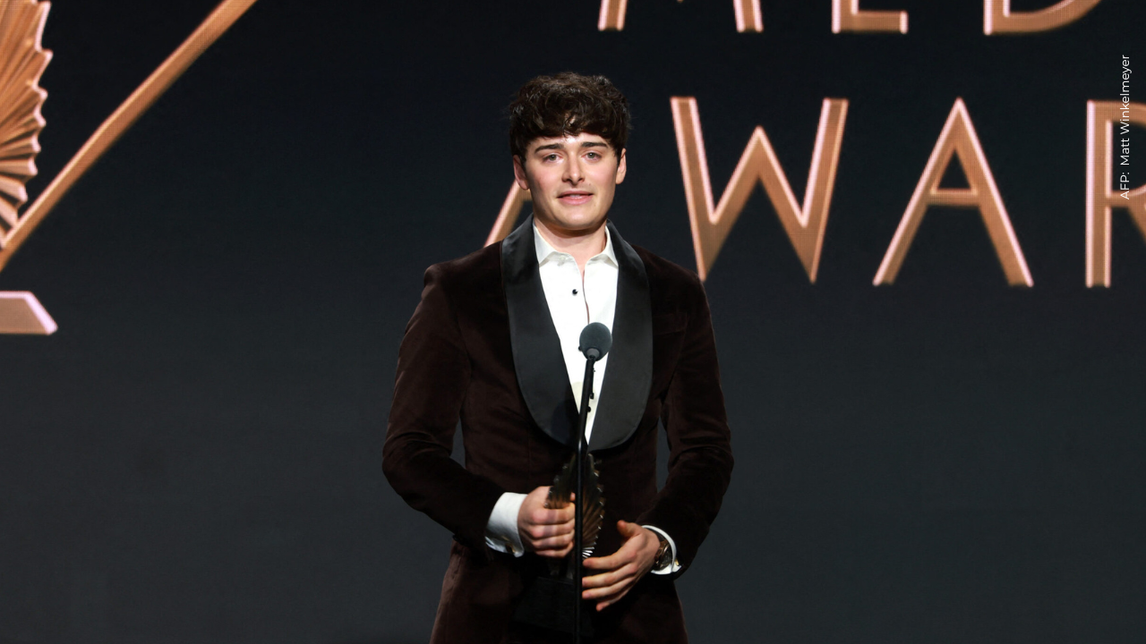 Famoso actor presentó con romántica fotografía a su nuevo novio: ¿salió del clóset públicamente?