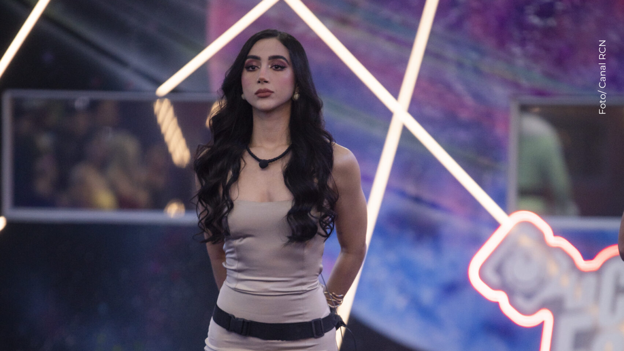 Beba da golpe en el juego tras recibir inesperado poder del jefe