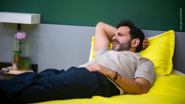 Alejandro Estrada lloró pidiendo disculpas en La casa de los famosos Colombia; ¿a quién? Alejandro Estrada lloró pidiendo disculpas en La casa de los famosos Colombia; ¿a quién?