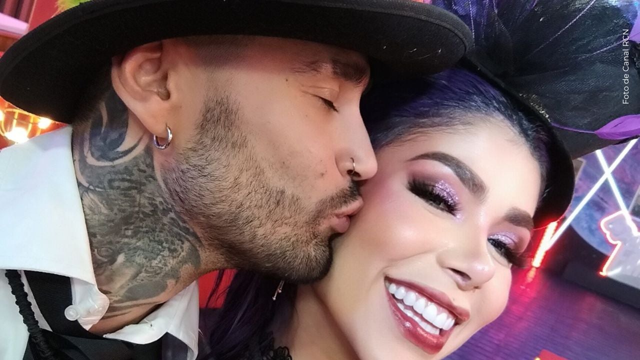 Alexa Torrex y Tebi se muestran muy cercanos.