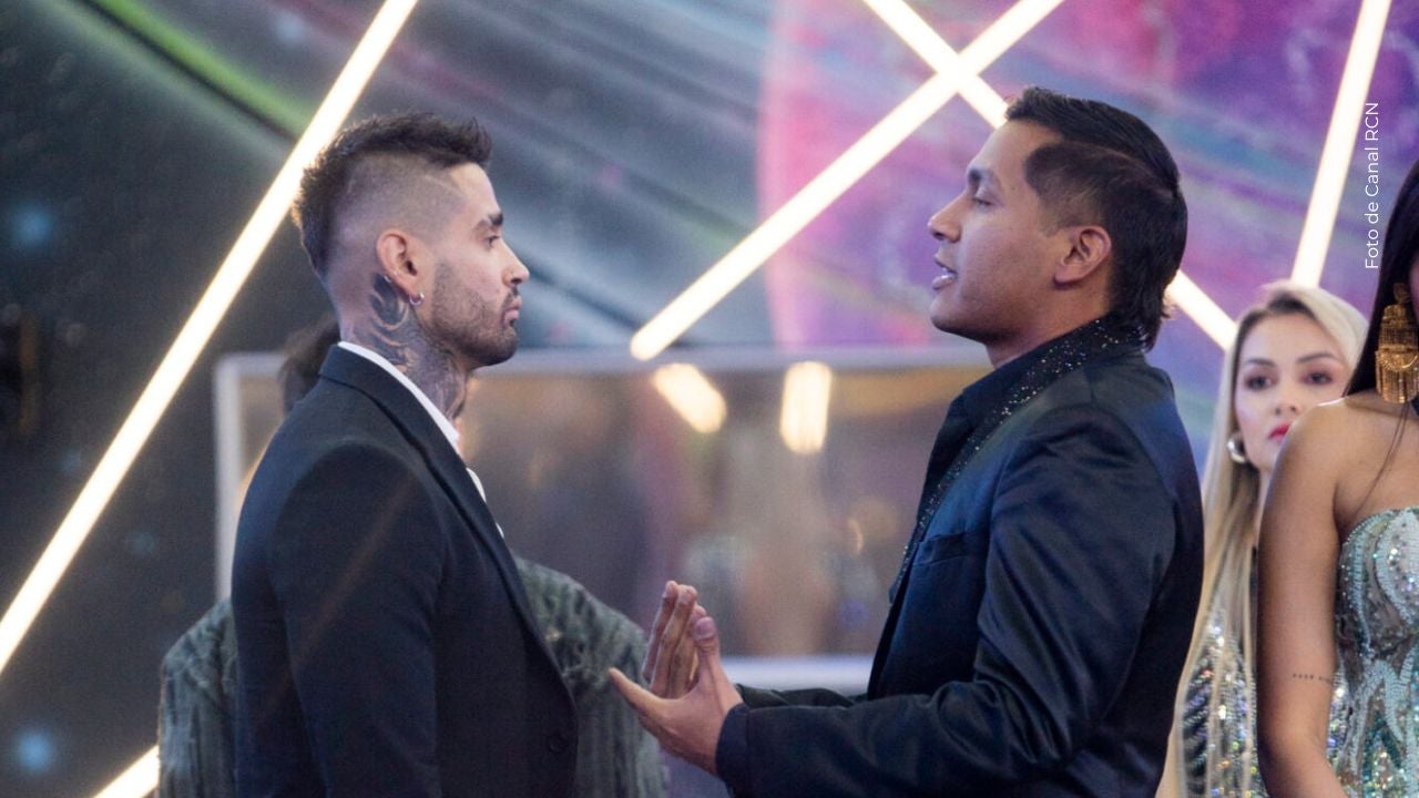 Juanda Caribe discute fuertemente con Tebi.