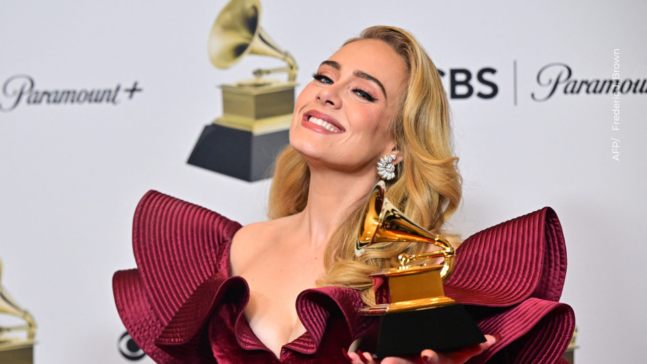 Adele impacta al mostrar cómo cambió su estilo de vida