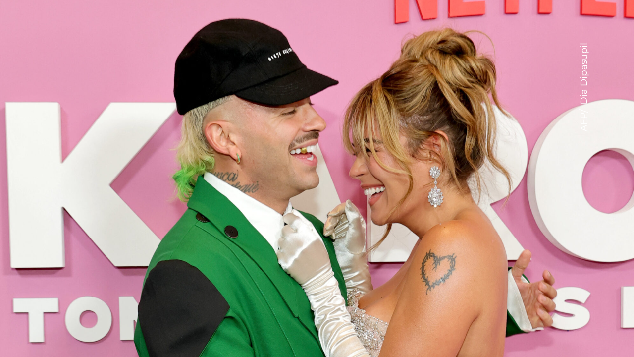 Feid causa furor con inesperado video junto a Karol G