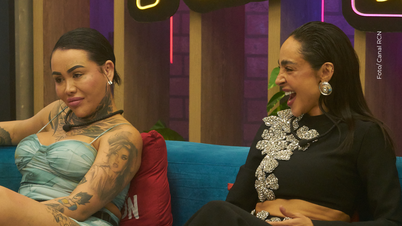 Yina Calderón le da exclusivo regalo a Manelyk González