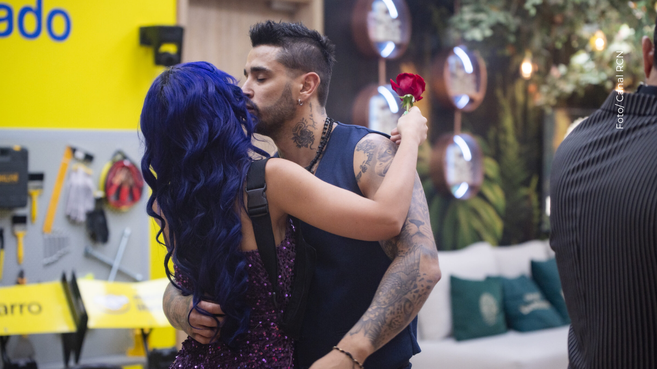 Tebi Bernal genera controversia y lo comparan con Ángela Aguilar