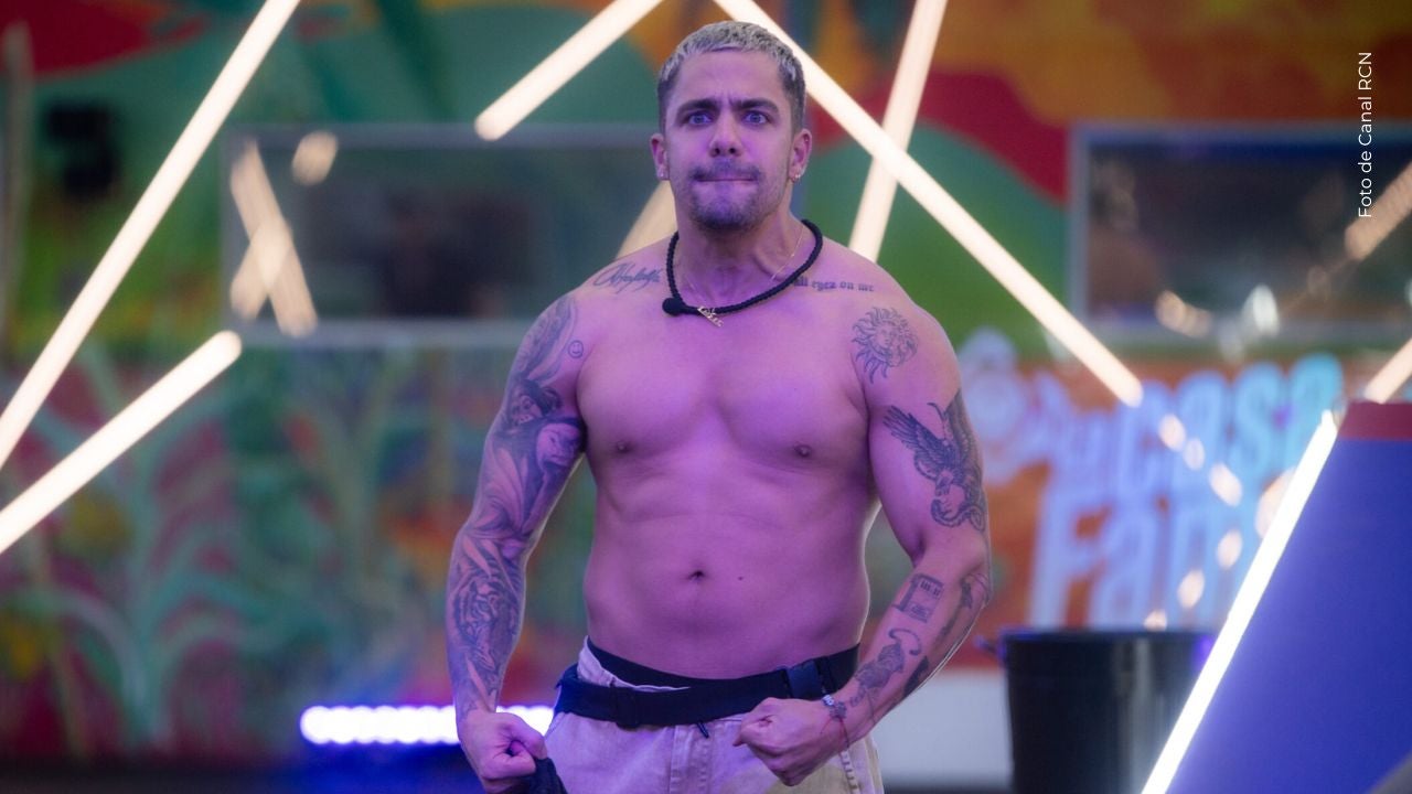 Altafulla presume sus nuevos tatuajes.