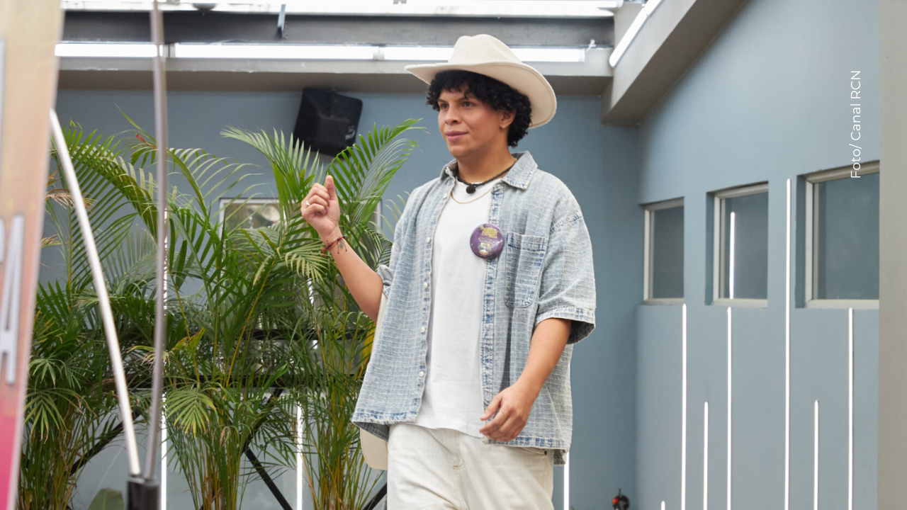 Emiro Navarro deja mensaje sobre Karola