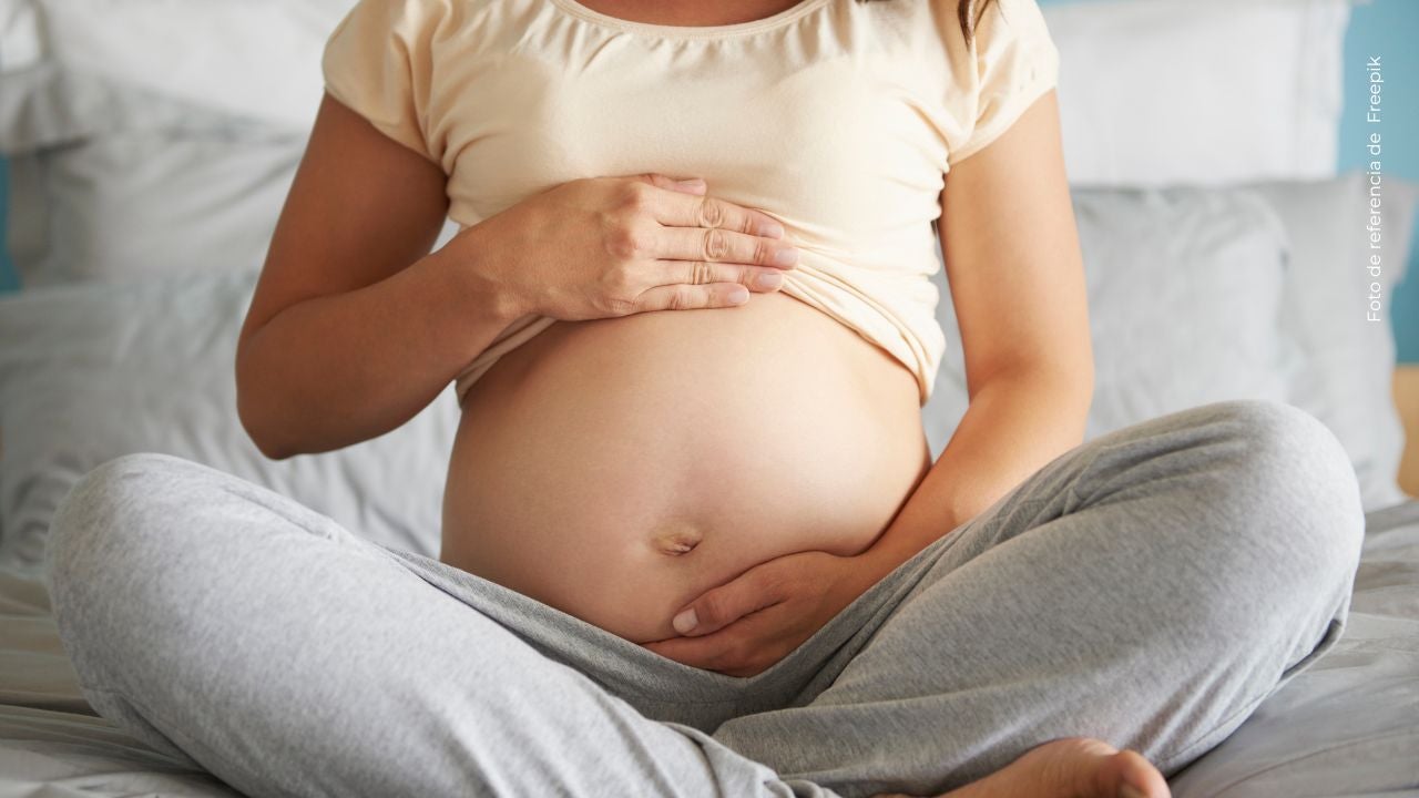 Jenn Muriel sorprende con emotiva imagen y confirma la llegada de un bebé a su vida