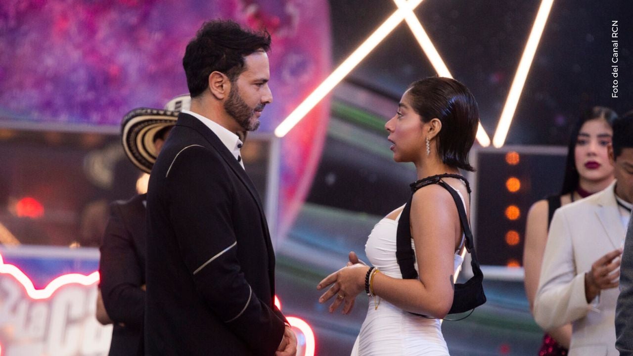 Karola contra Alejandro Estrada