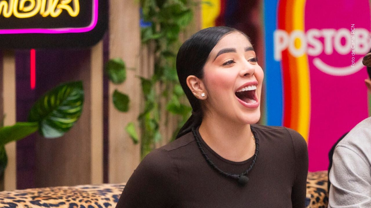 Mariana Zapata recibió un regalo de cumpleaños.