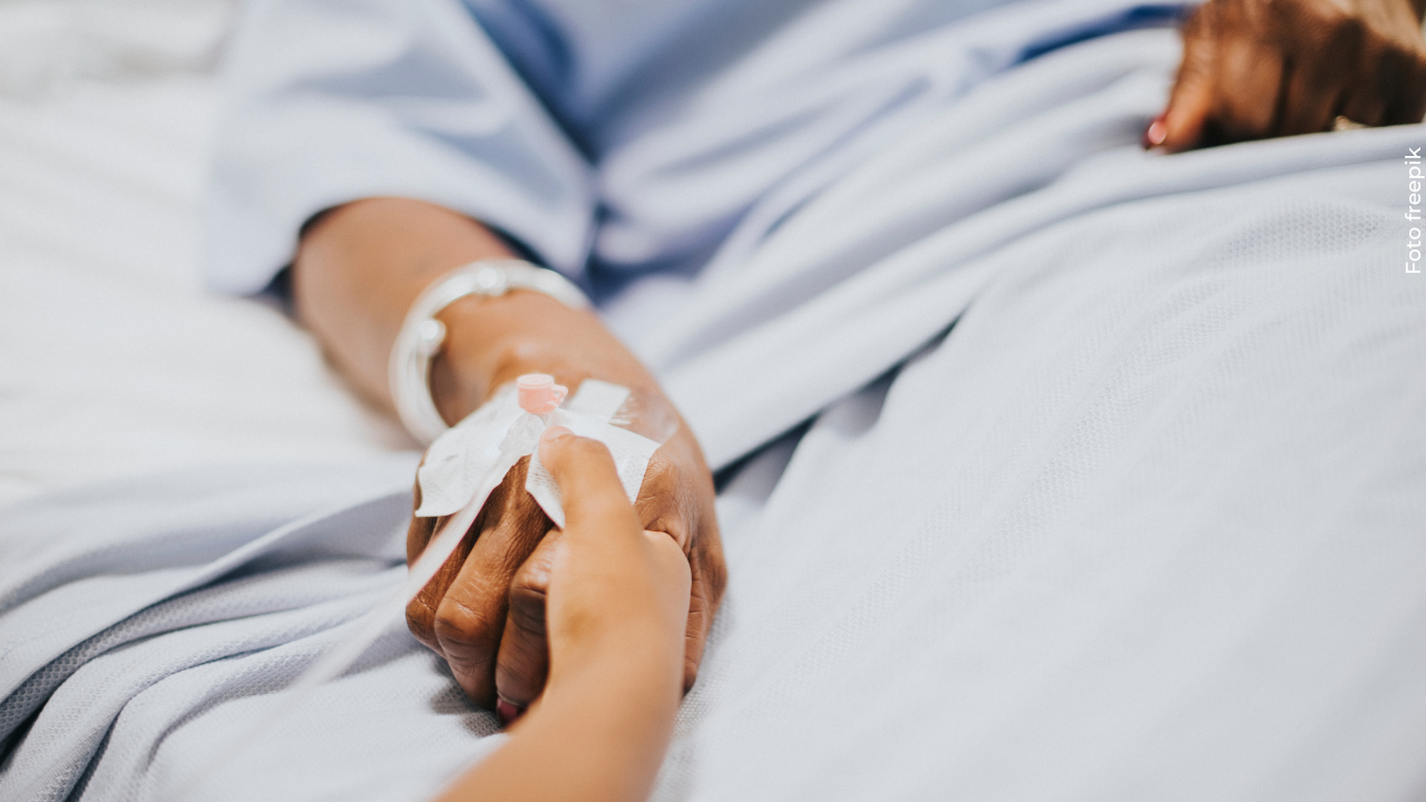 K. Michelle fue hospitalizada tras complicaciones por inyecciones de silicona