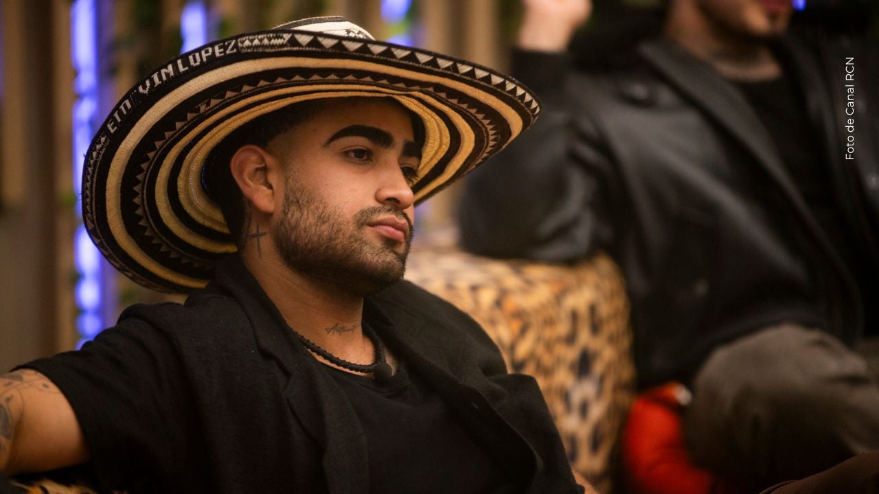 Eidevin asegura que su sentimiento por Karola es genuino. 