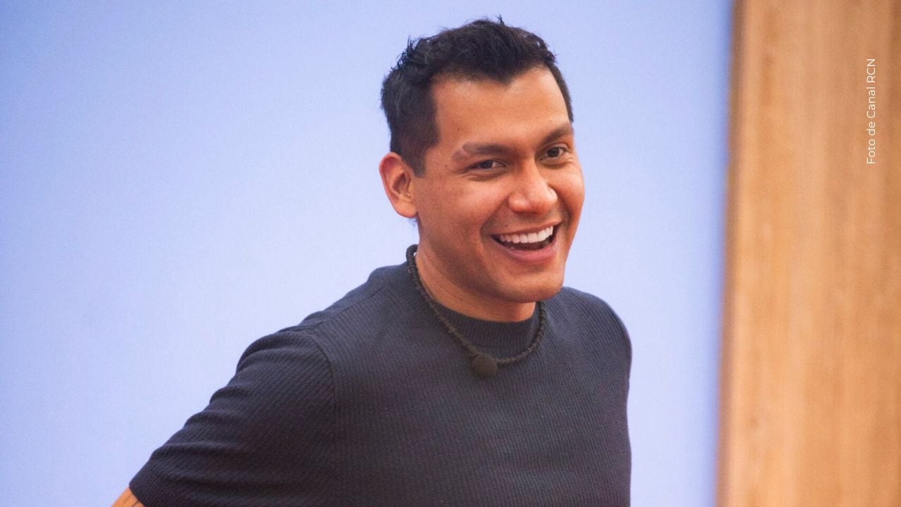 Juanda Caribe recibe poderes en el destierro.