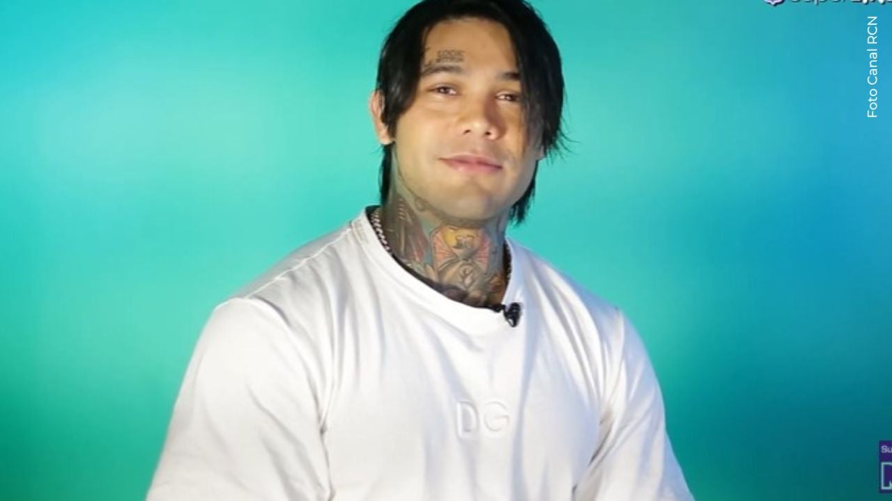 Yeferson Cossio sorprendió al aparecer con sus ojos rojos