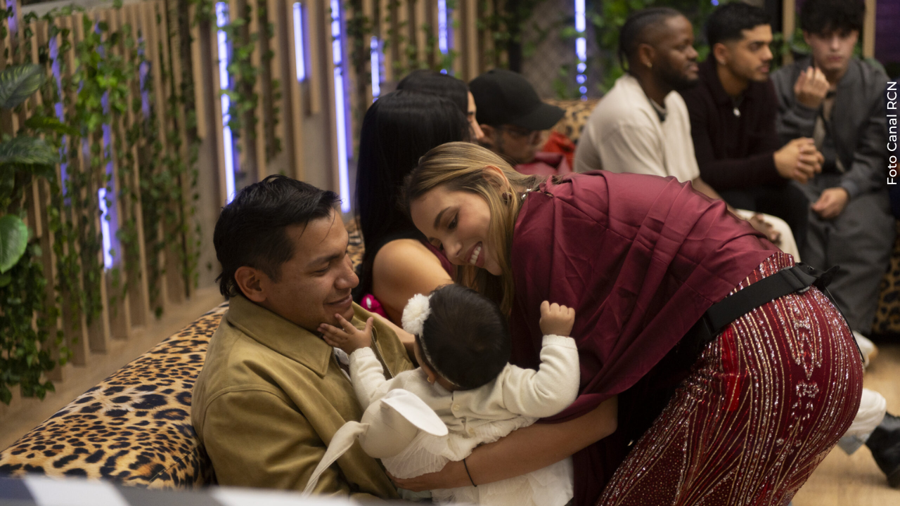 Sheila Gándara arremete contra Juanda Caribe