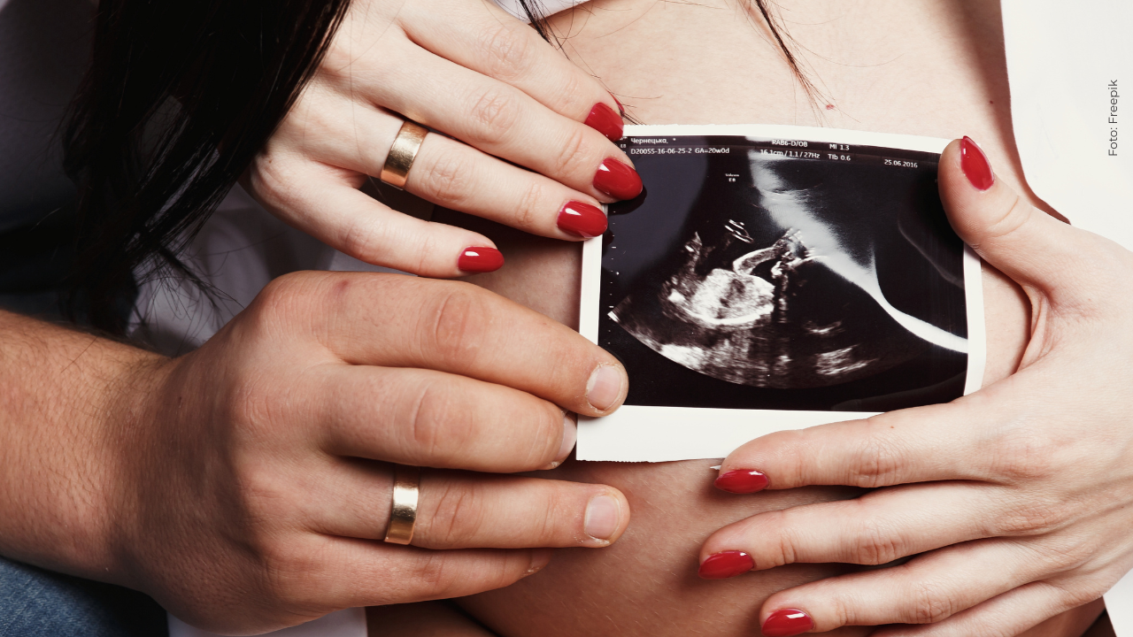 Reconocida actriz que ha participado en producciones del Canal RCN será madre: esta foto lo confirma