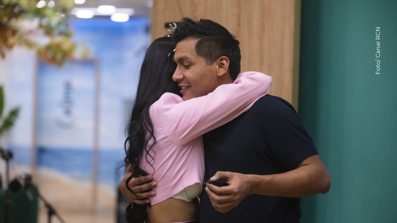 Mariana Zapata desata polémica por defender a Juanda Caribe