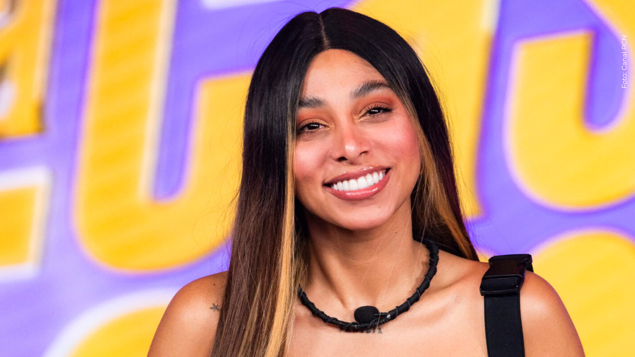 Mamá de Karola Alcendra se viste de luto en sus redes sociales tras compartir dolorosa fotografía