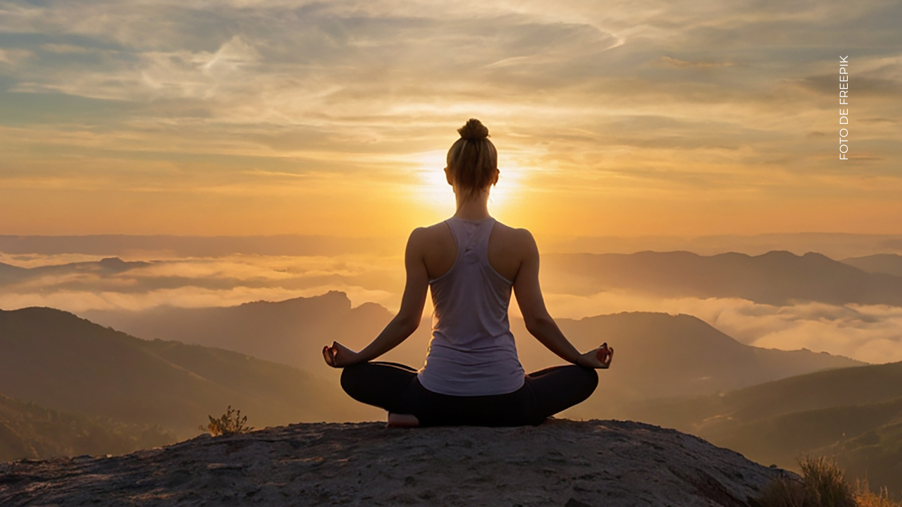 ¿Por qué se debería meditar antes de dormir?